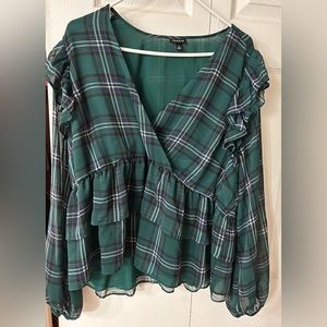 Beautiful Green Torrid blouse